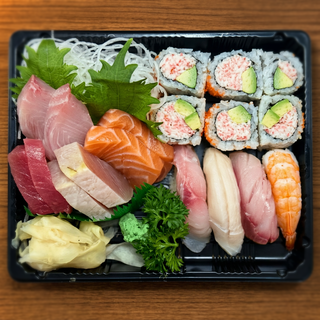 Sushi & Sashimi Combo Entree
